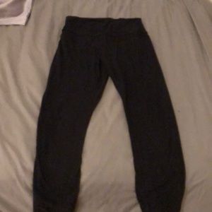 Black lulu lemon legging